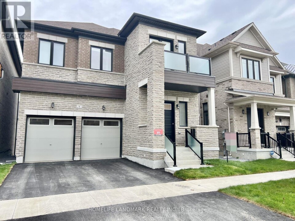 9 Perigo Ct in Richmond Hill, ON - Building Photo