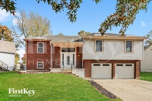 616 Park Ave, Unit 196 unit 4 stories in Belton, MO - Building Photo