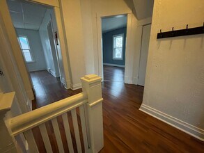 802-806 W Cedar St in Kalamazoo, MI - Building Photo - Building Photo