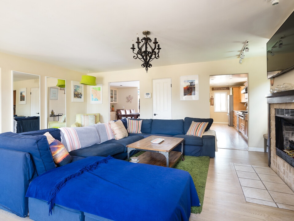 416 Virginia St in El Segundo, CA - Building Photo