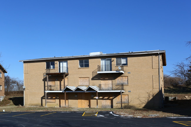 Elta Rose Apartments in St. Louis, MO - Foto de edificio - Building Photo