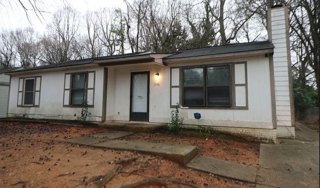 property at 1346 Susan St