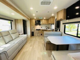 1200 US Hwy 27 N in Sebring, FL - Building Photo