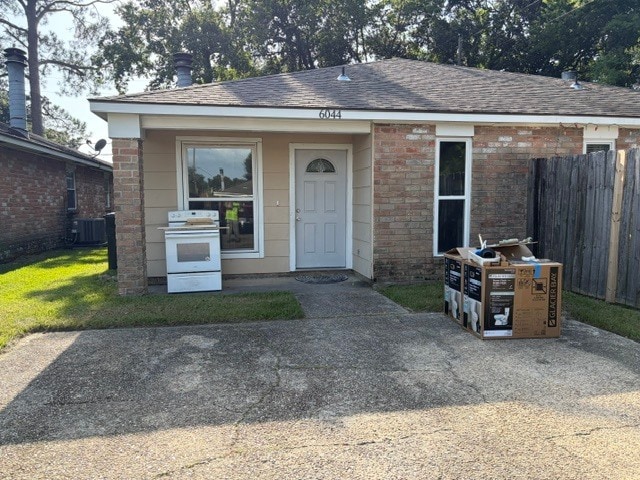 property at 6044 Parkcrest Ct
