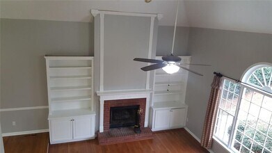 3885 Waterford Dr in Suwanee, GA - Building Photo - Building Photo