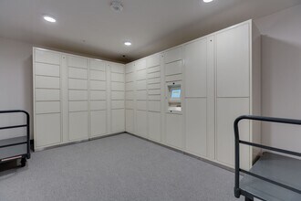 Mysa Apartments in Seattle, WA - Building Photo - Building Photo