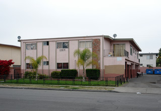 12571 Morningside Ave in Garden Grove, CA - Building Photo - Building Photo