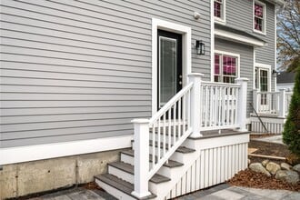 60 Ellsworth Rd in Peabody, MA - Building Photo - Building Photo