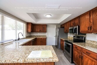 549 W Pampa Ave in Mesa, AZ - Foto de edificio - Building Photo