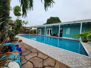 7080 Scott St in Hollywood, FL - Building Photo - Building Photo