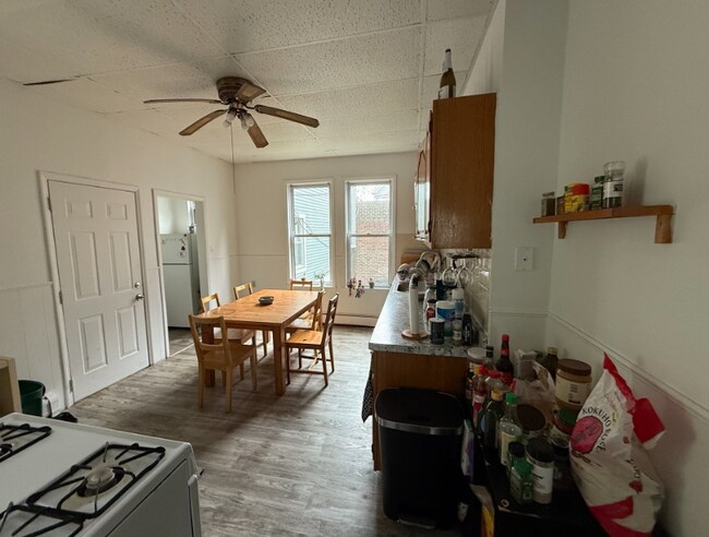 268 Broadway, Unit 1 in Cambridge, MA - Building Photo - Building Photo
