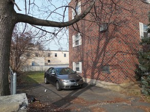 6136 Bingham St in Philadelphia, PA - Building Photo - Building Photo