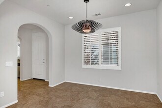 607 Calle Vibrante in Palm Desert, CA - Building Photo - Building Photo