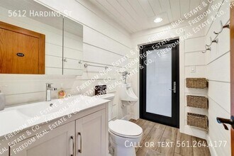 5612 Harding St in Hollywood, FL - Building Photo - Building Photo