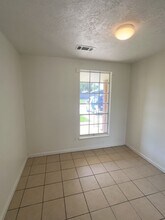 15335 Woodforest Blvd in Channelview, TX - Building Photo - Building Photo