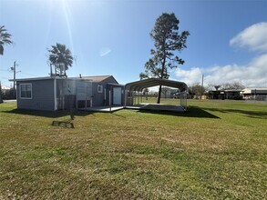 642 5th St in San Leon, TX - Building Photo - Building Photo