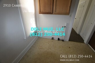 2910 Cambridge St-Unit -A in Evansville, IN - Building Photo - Building Photo