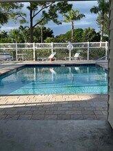 13383 Bedford Mews Ct in Wellington, FL - Building Photo - Building Photo