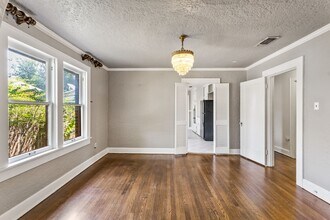 2711 Greene Ave in Fort Worth, TX - Building Photo - Building Photo