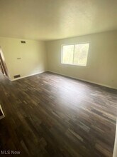 200 W 36th St in Shadyside, OH - Building Photo - Building Photo