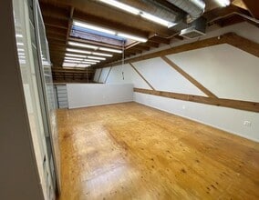 805 E. 7th St. in Long Beach, CA - Foto de edificio - Interior Photo