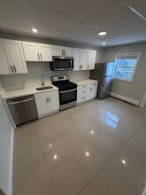 83 Chelsea St in Boston, MA - Building Photo - Building Photo