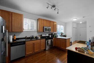 3528 W Shakespeare Ave, Unit # 01 in Chicago, IL - Building Photo - Building Photo