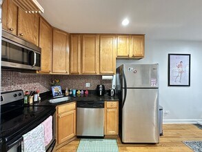 3335 N Lamon Ave in Chicago, IL - Building Photo - Building Photo