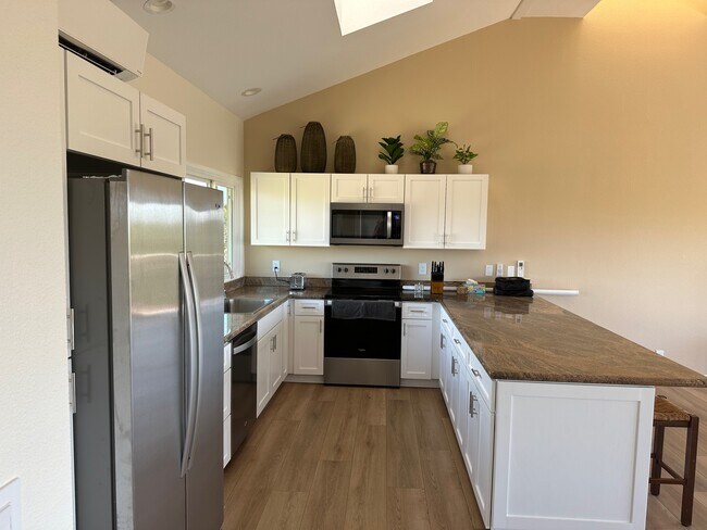 2020 Pahoehoe St in Koloa, HI - Building Photo - Building Photo