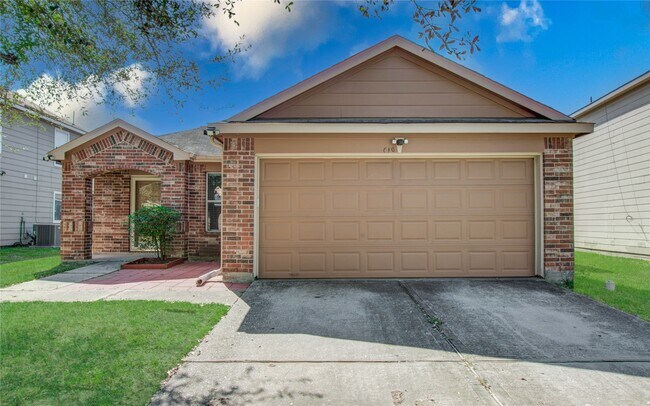 610 Kiley Dr in Houston, TX - Building Photo - Building Photo