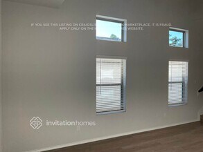 10715 Sunlit St in Cut And Shoot, TX - Foto de edificio - Building Photo