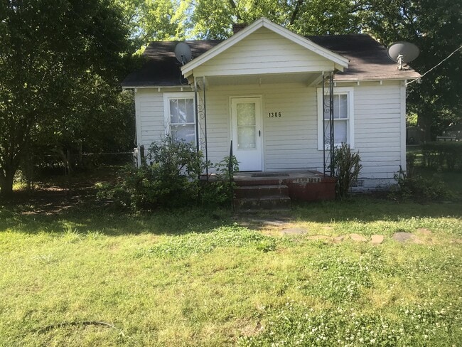 property at 1306 Lucky St