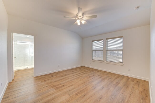 property at 29418 Emilys Rock Ln