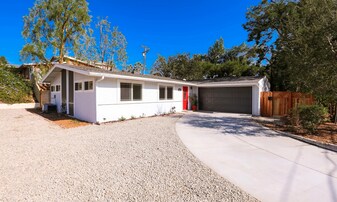 17138 Sunderland Dr in Los Angeles, CA - Building Photo