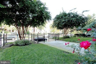 1340 Fairmont St NW-Unit -44 in Washington, DC - Building Photo - Building Photo
