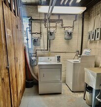 1555 Monroe Ave in River Forest, IL - Building Photo - Building Photo