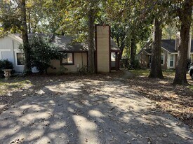 268 Somerset Dr in Warner Robins, GA - Building Photo