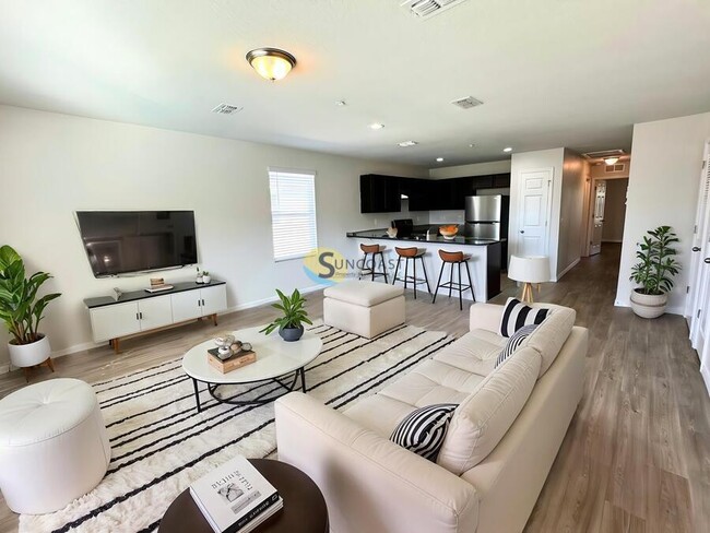 7631 Mailes Ct