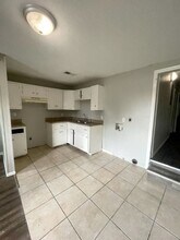 1302 Flint St in Jonesboro, AR - Building Photo - Building Photo