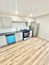716 W Madison St in Colorado Springs, CO - Building Photo - Building Photo