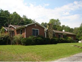 110 Rocky Knoll Rd in Asheboro, NC - Building Photo