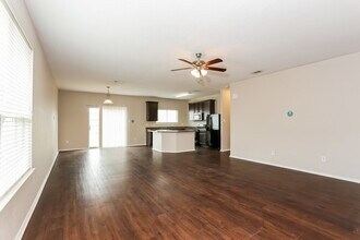 412 San Lucas Dr in Crowley, TX - Building Photo - Building Photo