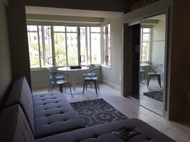 1727 Massachusetts Ave NW, Unit 406 in Washington, DC - Building Photo