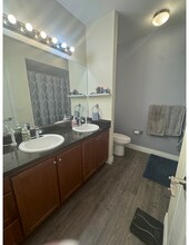 9059 E Panorama Cir in Englewood, CO - Building Photo - Building Photo