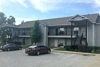 Candlelight Place Apartments in Fayetteville, AR - Foto de edificio - Building Photo