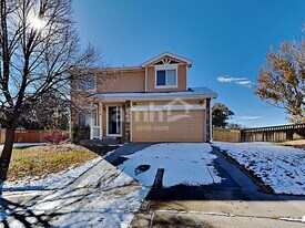 5012 Goshawk Ct in Brighton, CO - Building Photo