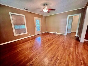 531 S Dallas Ave in Lancaster, TX - Building Photo - Building Photo