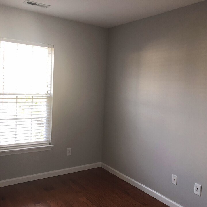 8342 Glenwood Springs Ct in Raleigh, NC - Building Photo