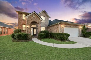 13719 Hartford Ct in Sugar Land, TX - Building Photo