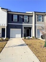 129 Jaxton St in Hoschton, GA - Building Photo